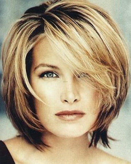 layered-haircuts-medium-hair-34_15 Layered haircuts medium hair