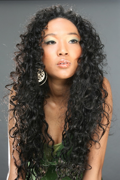 long-black-curly-hairstyles-96_2 Long black curly hairstyles