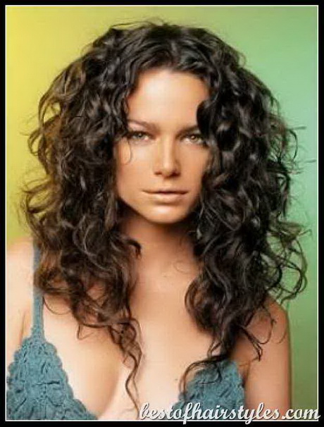 long-layered-curly-hairstyles-43_7 Long layered curly hairstyles