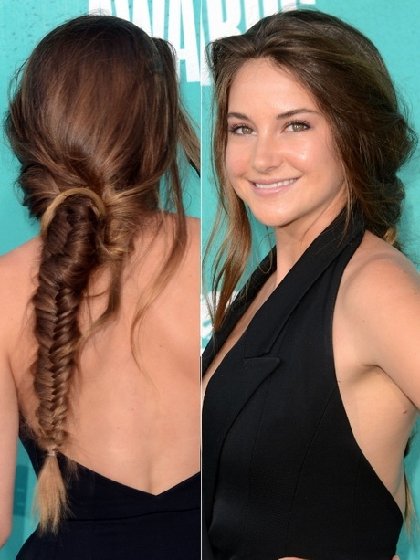 low-ponytail-prom-hairstyles-40_11 Low ponytail prom hairstyles