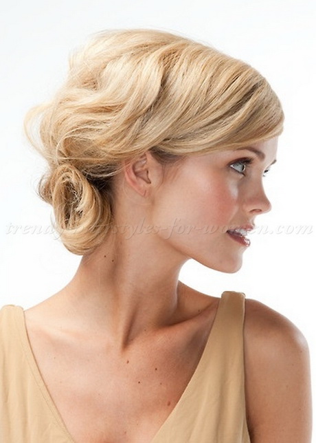 medium-length-hairstyle-updos-97_8 Medium length hairstyle updos