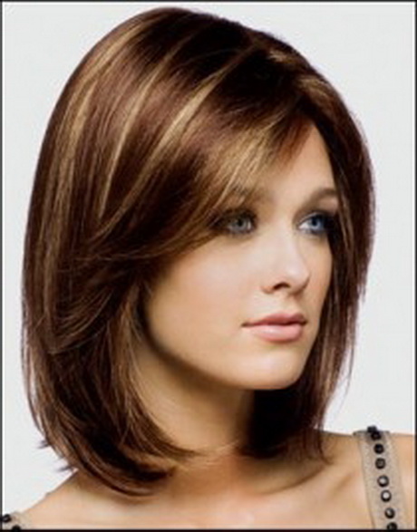 medium-length-hairstyles-brunette-21_2 Medium length hairstyles brunette