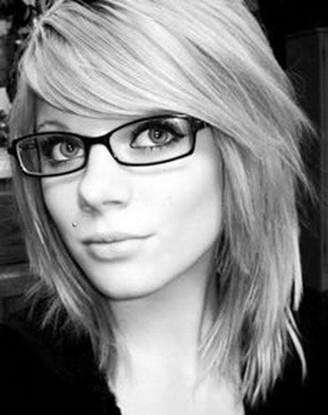 Medium Length Hairstyles For Long Faces medium-length-hairstyles-for-long-faces