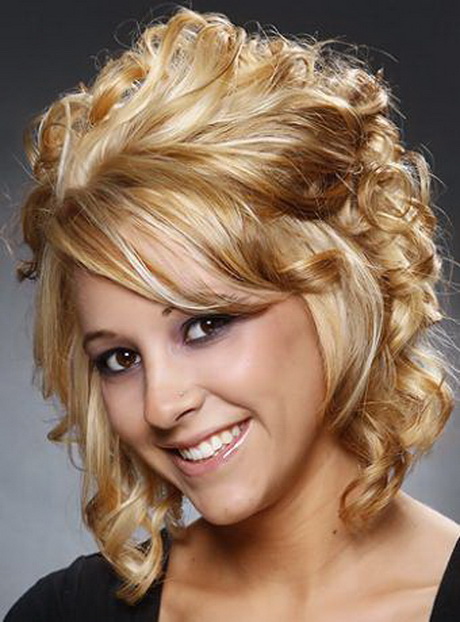 medium-prom-hairstyles-09_16 Medium prom hairstyles