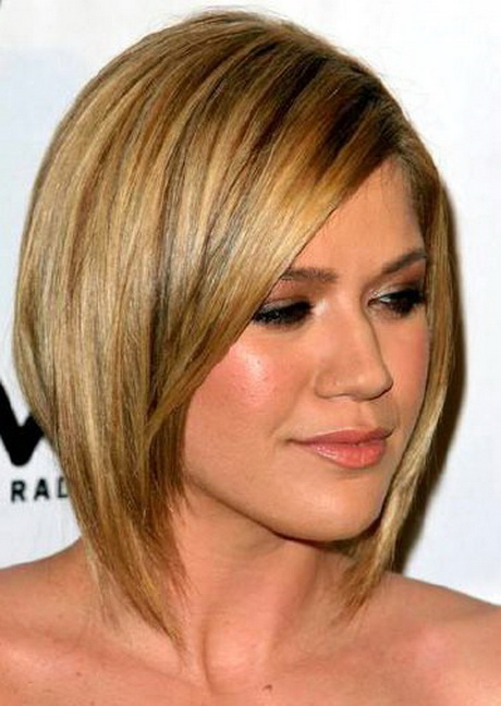 medium-short-hairstyles-thick-hair-96_17 Medium short hairstyles thick hair