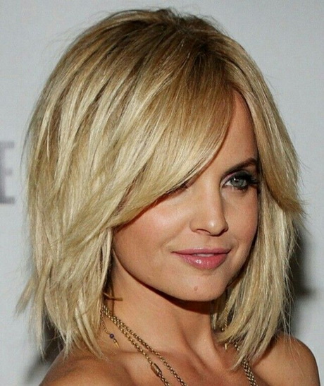 most-popular-medium-hairstyles-32_5 Most popular medium hairstyles