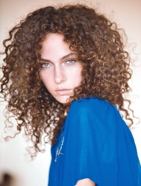 natural-curly-long-hairstyles-11_19 Natural curly long hairstyles