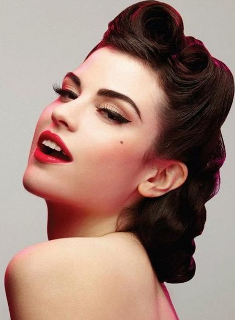 pin-up-hairstyles-long-hair-86_6 Pin up hairstyles long hair