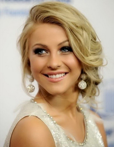 prom-hairstyles-for-long-blonde-hair-01_4 Prom hairstyles for long blonde hair