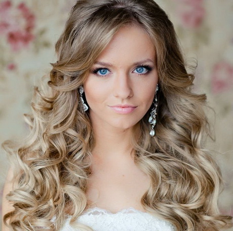 prom-hairstyles-for-long-hair-curly-97_19 Prom hairstyles for long hair curly