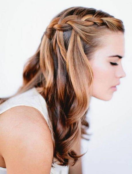 prom-hairstyles-that-are-down-44_5 Prom hairstyles that are down