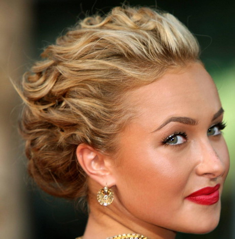 prom-hairstyles-up-and-curly-57_4 Prom hairstyles up and curly