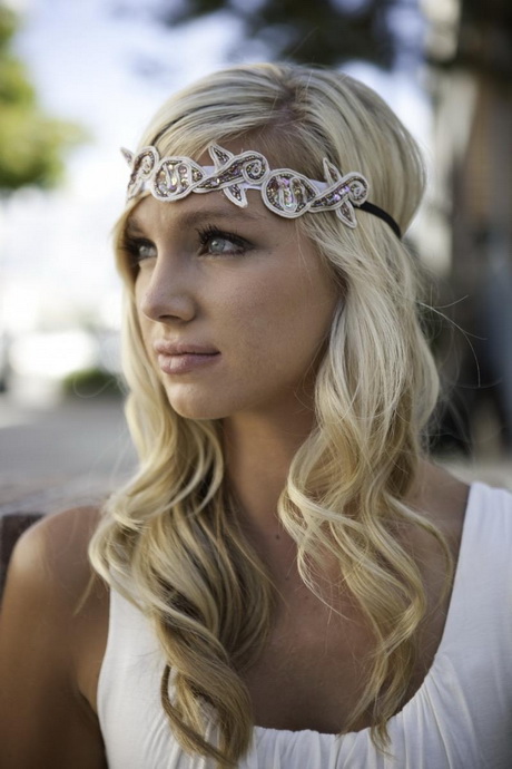 prom-hairstyles-with-headbands-50_9 Prom hairstyles with headbands
