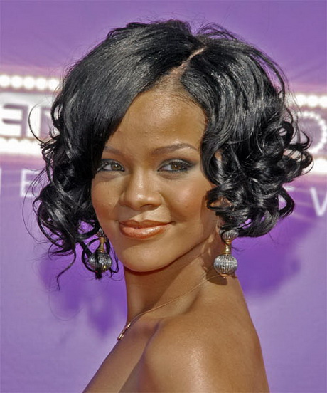 rihanna-short-curly-hairstyles-08_12 Rihanna short curly hairstyles
