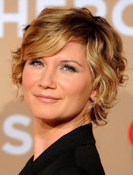 short-curly-blonde-hairstyles-23_10 Short curly blonde hairstyles