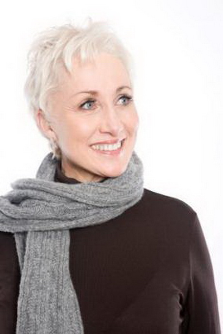 short-hairstyles-for-older-women-with-gray-hair-89_9 Short hairstyles for older women with gray hair