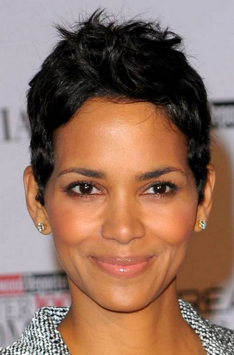 short-hairstyles-for-round-faces-black-women-64_14 Short hairstyles for round faces black women