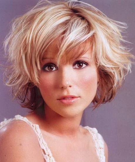 short-hairstyles-for-women-with-wavy-hair-86_11 Short hairstyles for women with wavy hair