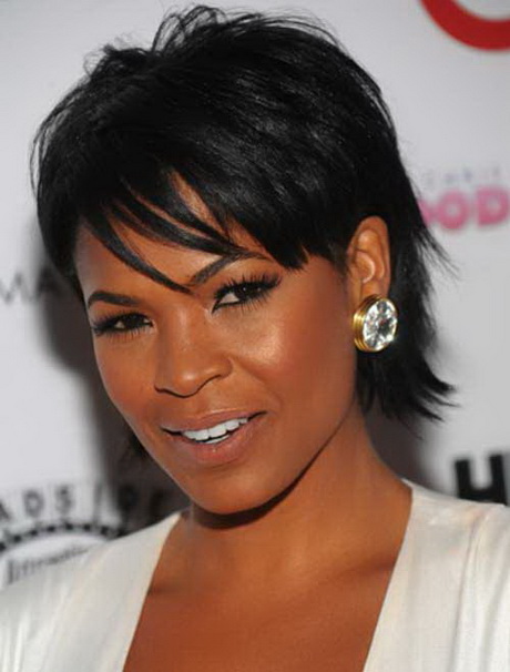 short-hairstyles-with-bangs-for-black-women-05_11 Short hairstyles with bangs for black women