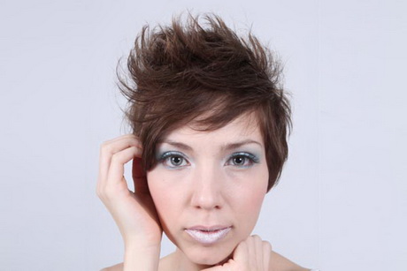 short-spikey-hairstyles-for-women-over-50-81 Short spikey hairstyles for women over 50