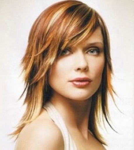 short-to-medium-hairstyles-with-layers-34_13 Short to medium hairstyles with layers