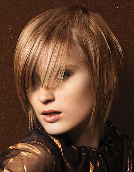 short-to-medium-hairstyles-with-layers-34_6 Short to medium hairstyles with layers