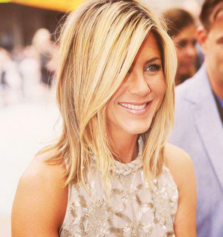 simple-medium-length-hairstyles-99_11 Simple medium length hairstyles