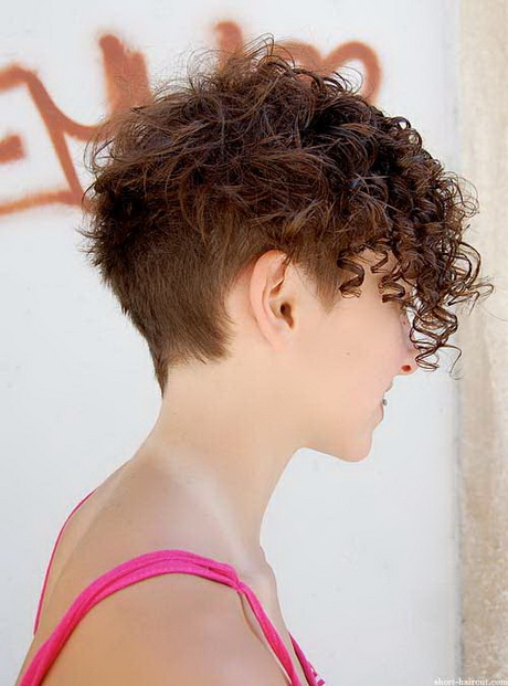 super-short-curly-hairstyles-73_15 Super short curly hairstyles