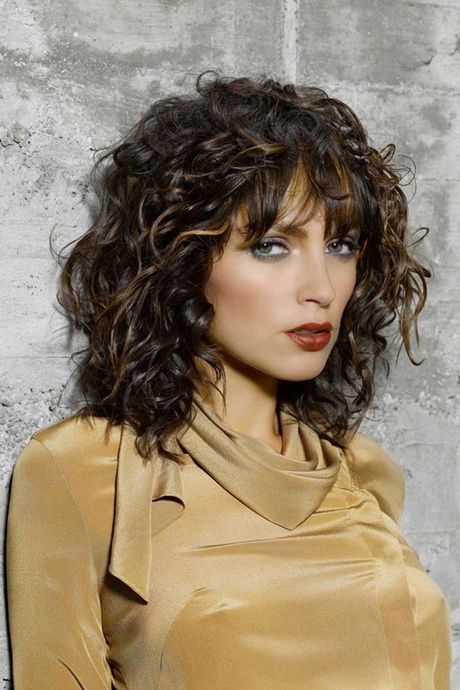 curly-hairstyles-with-bangs-54_6 Curly hairstyles with bangs