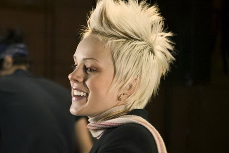 fun-short-haircuts-for-women-08_19 Fun short haircuts for women