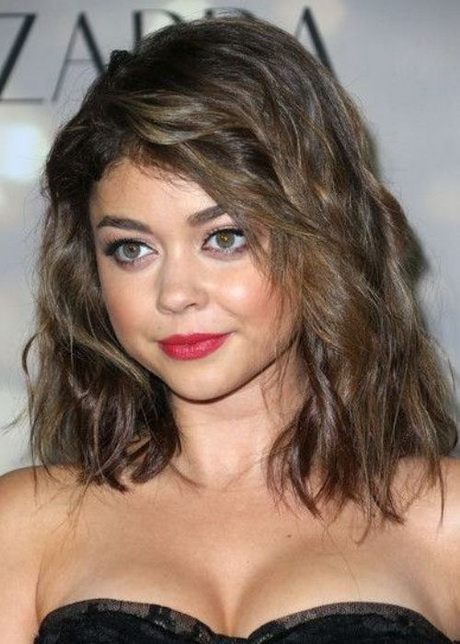 medium-length-hairstyles-for-round-faces-27_6 Medium length hairstyles for round faces