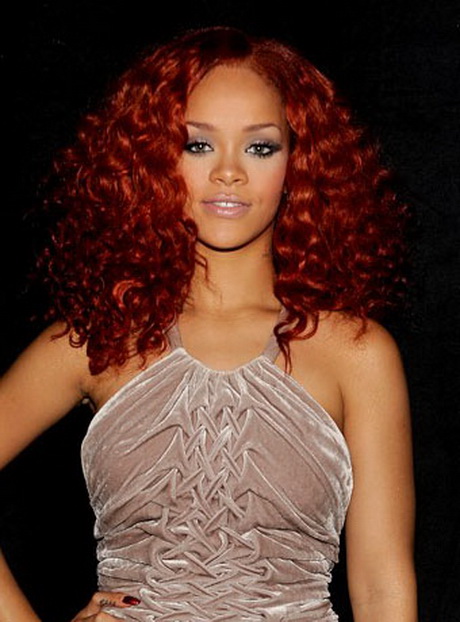 rihanna-curly-hairstyles-28_10 Rihanna curly hairstyles