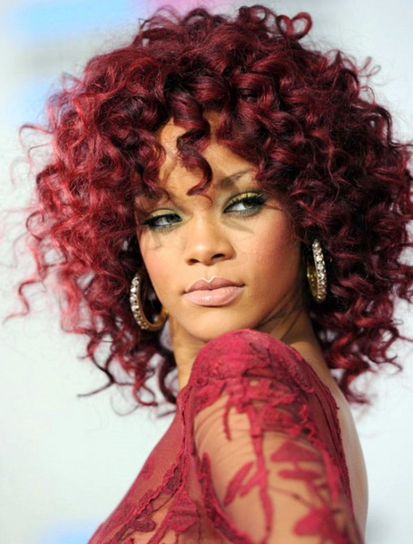 rihanna-curly-hairstyles-28_16 Rihanna curly hairstyles