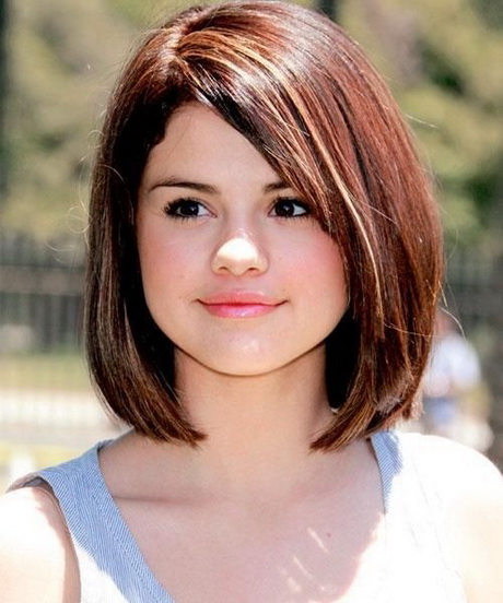 short-hairstyles-for-round-faces-women-77_9 Short hairstyles for round faces women