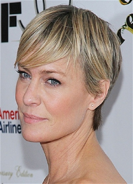 short-hairstyles-for-women-with-fine-hair-96_18 Short hairstyles for women with fine hair