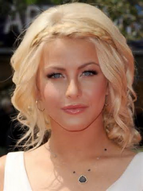 Show me some short hairstyles