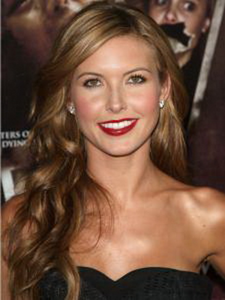 simple-curly-hairstyles-74_6 Simple curly hairstyles