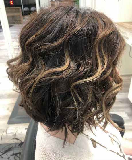 2020-mid-length-hairstyles-88_18 2020 mid length hairstyles