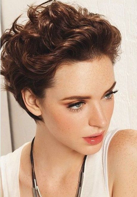2020-short-hairstyles-for-curly-hair-22_13 2020 short hairstyles for curly hair