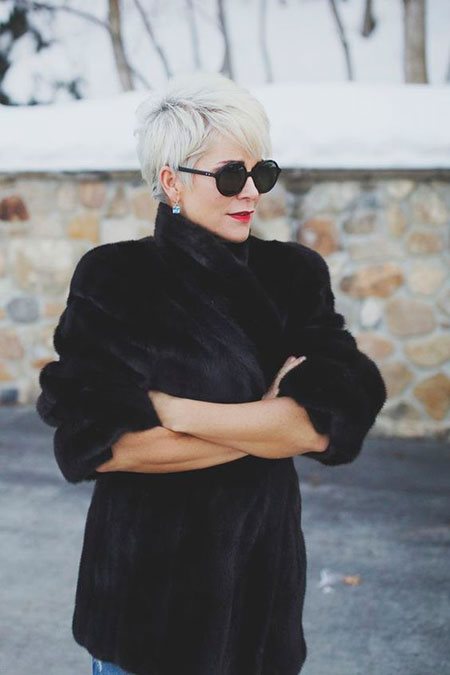 2020-short-hairstyles-for-women-over-50-05_9 2020 short hairstyles for women over 50