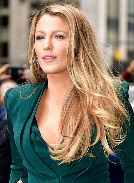 best-celebrity-hairstyles-2020-21_5 Best celebrity hairstyles 2020