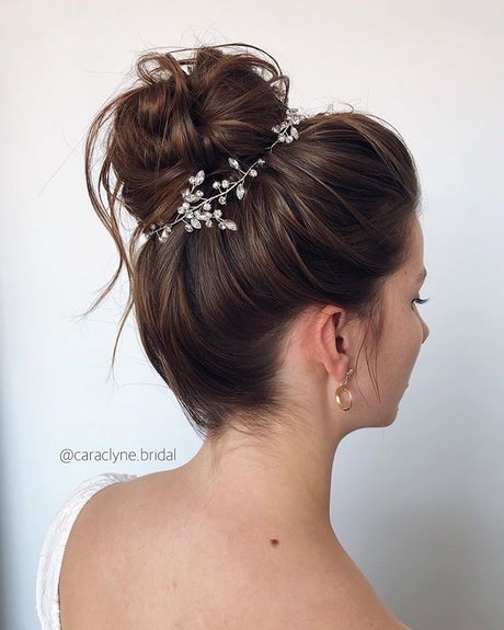 bridal-hairstyles-2020-68_10 Bridal hairstyles 2020