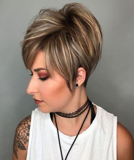 pixie-short-hairstyles-2020-78_8 Pixie short hairstyles 2020