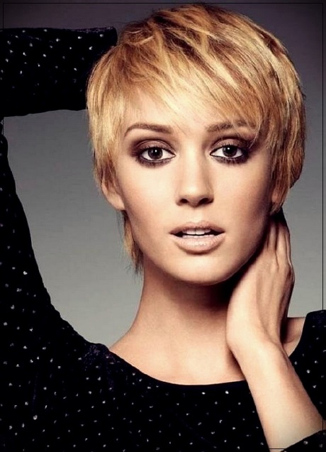 popular-short-hairstyles-2020-35_12 Popular short hairstyles 2020