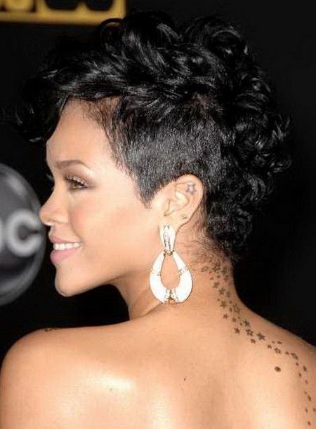 rihanna-short-hair-styles-2020-88_17 Rihanna short hair styles 2020