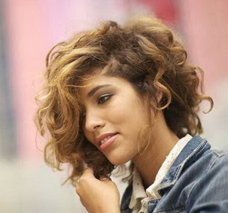 best-short-haircuts-for-curly-hair-42_15 Best short haircuts for curly hair