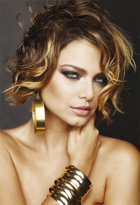 best-short-haircuts-for-curly-hair-42_8 Best short haircuts for curly hair