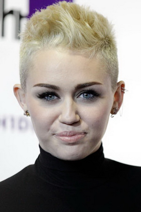 miley-cyrus-short-haircut-38_18 Miley cyrus short haircut
