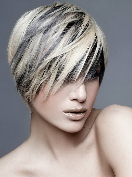 pictures-of-short-layered-hairstyles-55_19 Pictures of short layered hairstyles