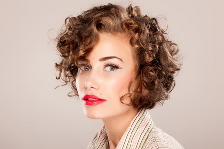 short-haircuts-curly-hair-30_11 Short haircuts curly hair